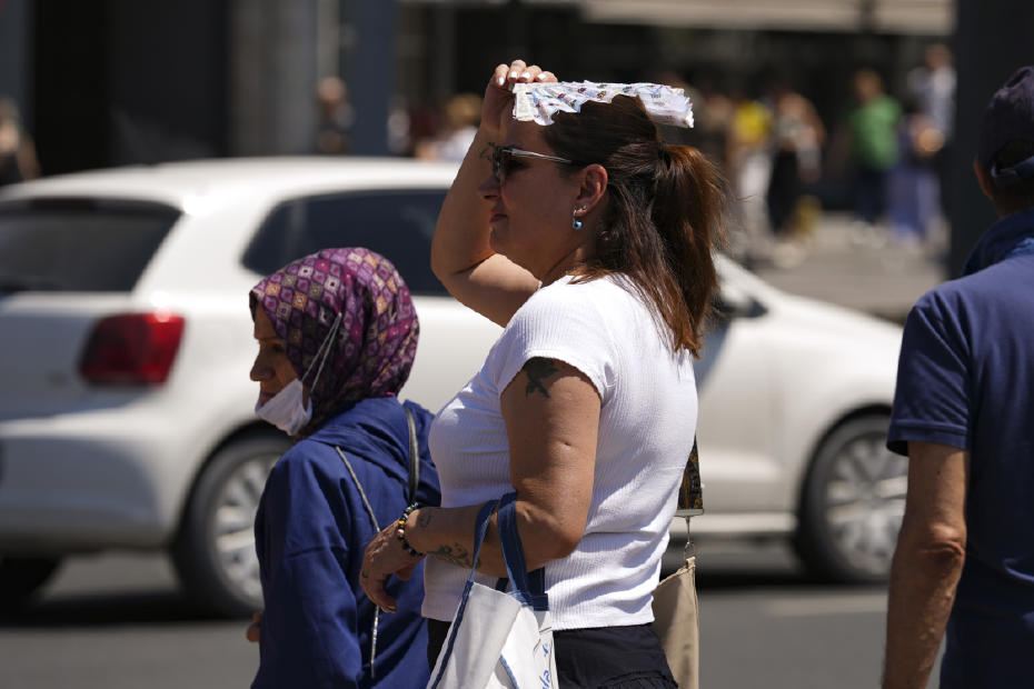 Afrika ve Basra Sıcakları İstanbulluları Bunaltacak: Saat 03.00 Uyarısı ve Tahminler