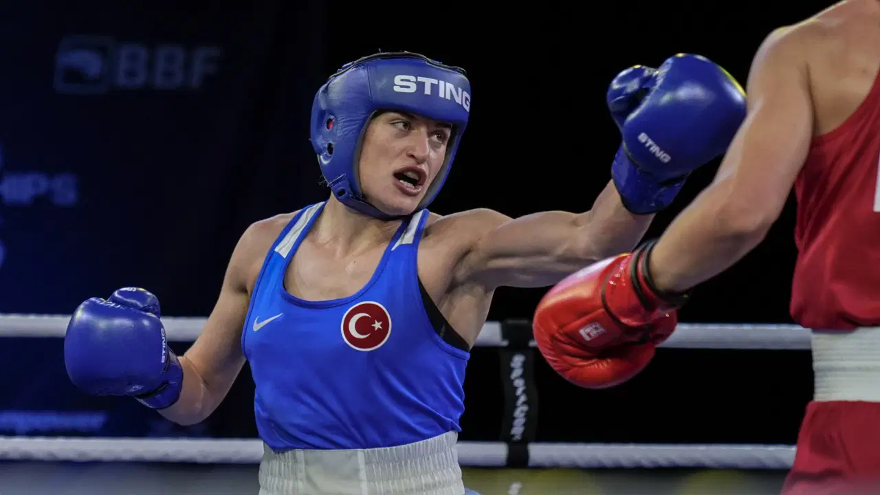 Esra Yıldız Kahraman Avrupa Boks Şampiyonası’nda Yarı Finale Ulaştı, Büşra Işıldar Finale Gidiyor