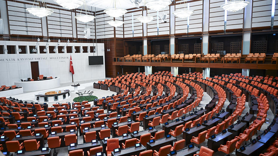 Yeni Yasama Yılı Meclis'te Başladı: Gelişmeler ve Gündem Maddeleri