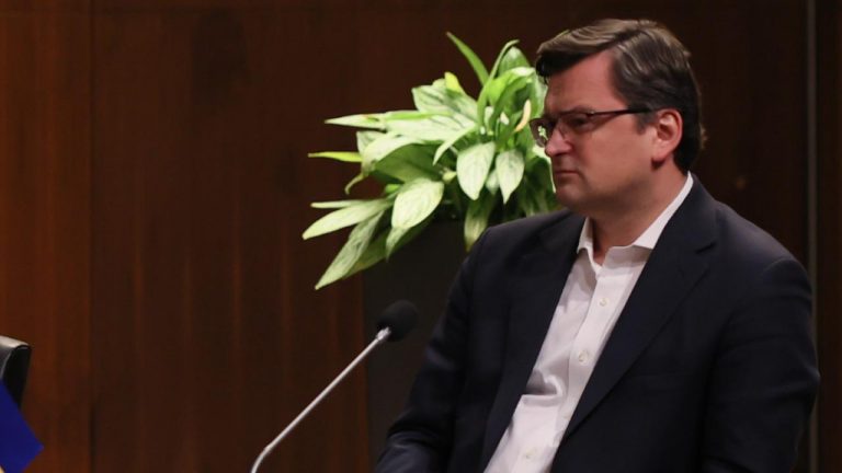 Ukrayna Dışişleri Bakanı: Rusya tarafıyla müzakereye hazırız