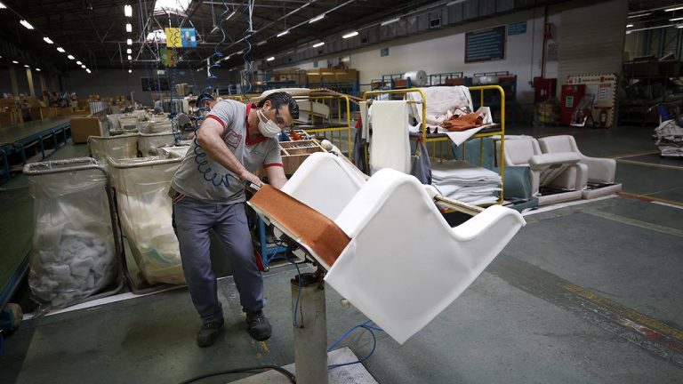 Yılın ilk altı ayında mobilya, kağıt ve orman ürünleri ihracatı 3,8 milyar dolara ulaştı