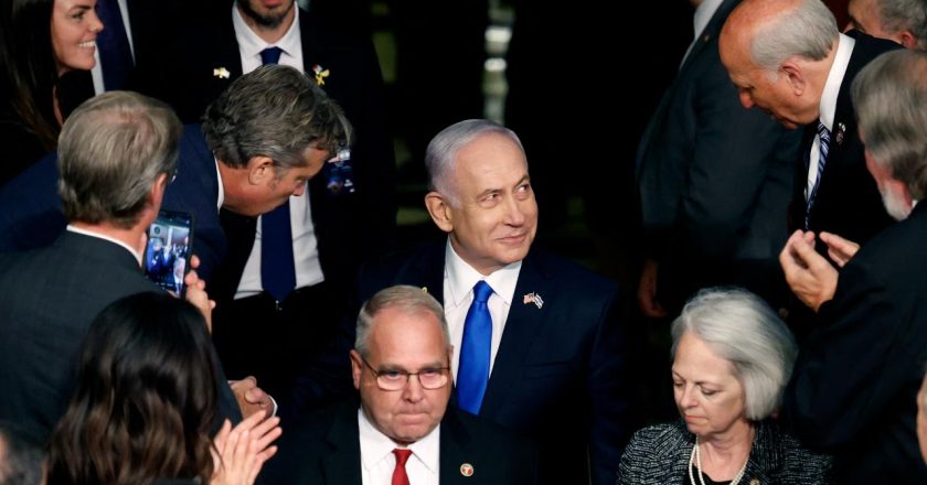 ABD Kongresi’nin simge isimleri Sanders ve Pelosi’den Netanyahu’ya sert tepki