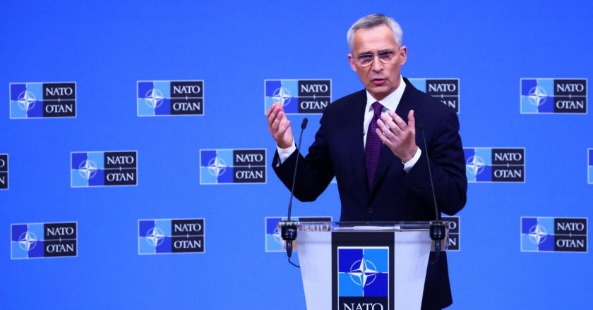 Stoltenberg: Askeri destek Ukrayna’nın meşru müdafaa hakkını korumasına yardımcı olacak