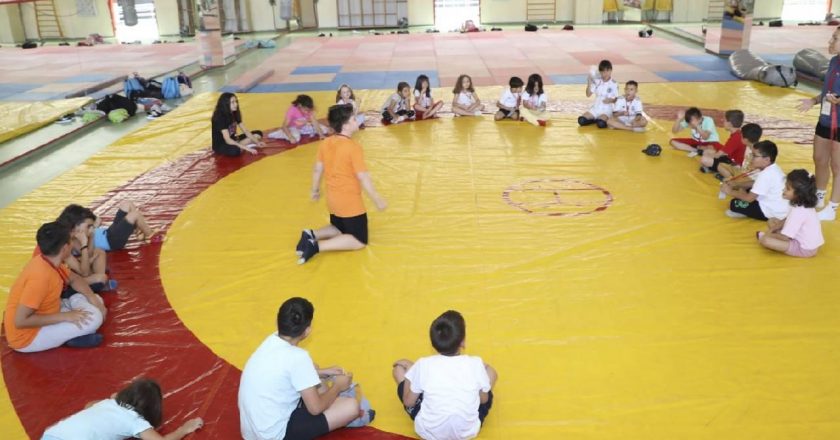 Isparta Çocuk Üniversitesi’nde öğrenciler geleceğe hazırlanıyor