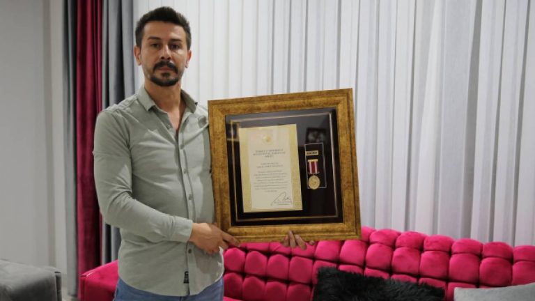 Denizli’de gazilere yönelik şiddet olayına karışan 4 güvenlik görevlisi görevden uzaklaştırıldı