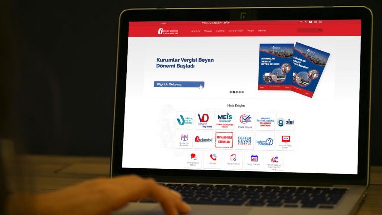 İç Gelir İdaresi, bazı elektronik işlemler için ücret alındığı yönündeki iddiaları reddetti