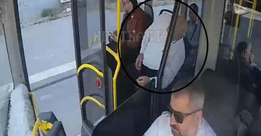 Otobüste kalp krizi geçirdi, şoför hastaneye kaldırdı