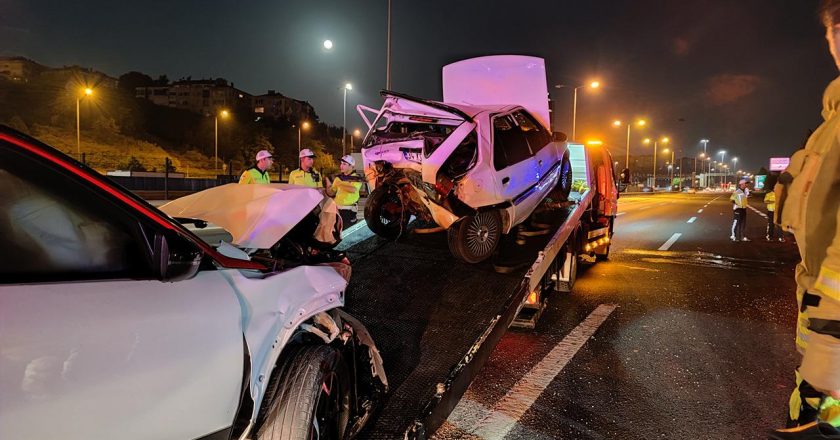 TEM otoyolunda iki araç çarpıştı: 1 ölü