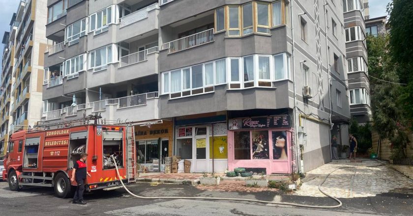 Zonguldak’ta çıkan yangında ev hasar gördü