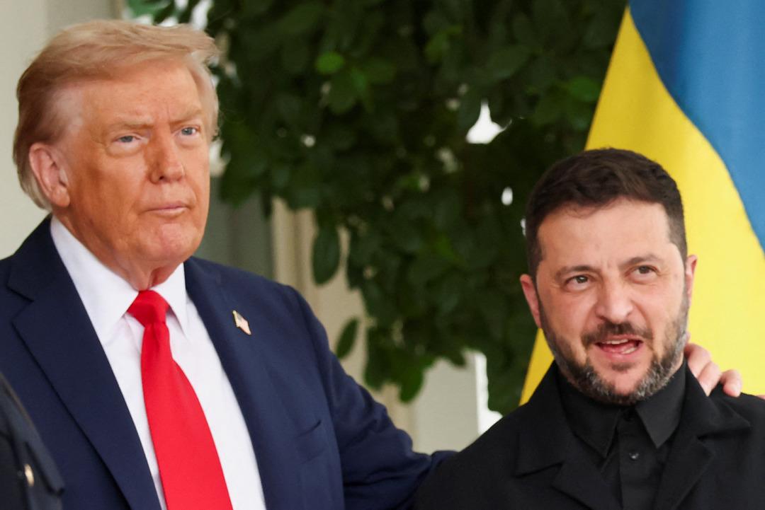 Dünya bu sözlerden bahsediyor! Trump, mikrofonun açık olduğunu fark etmedi: çılgın görünüyor, ama ...