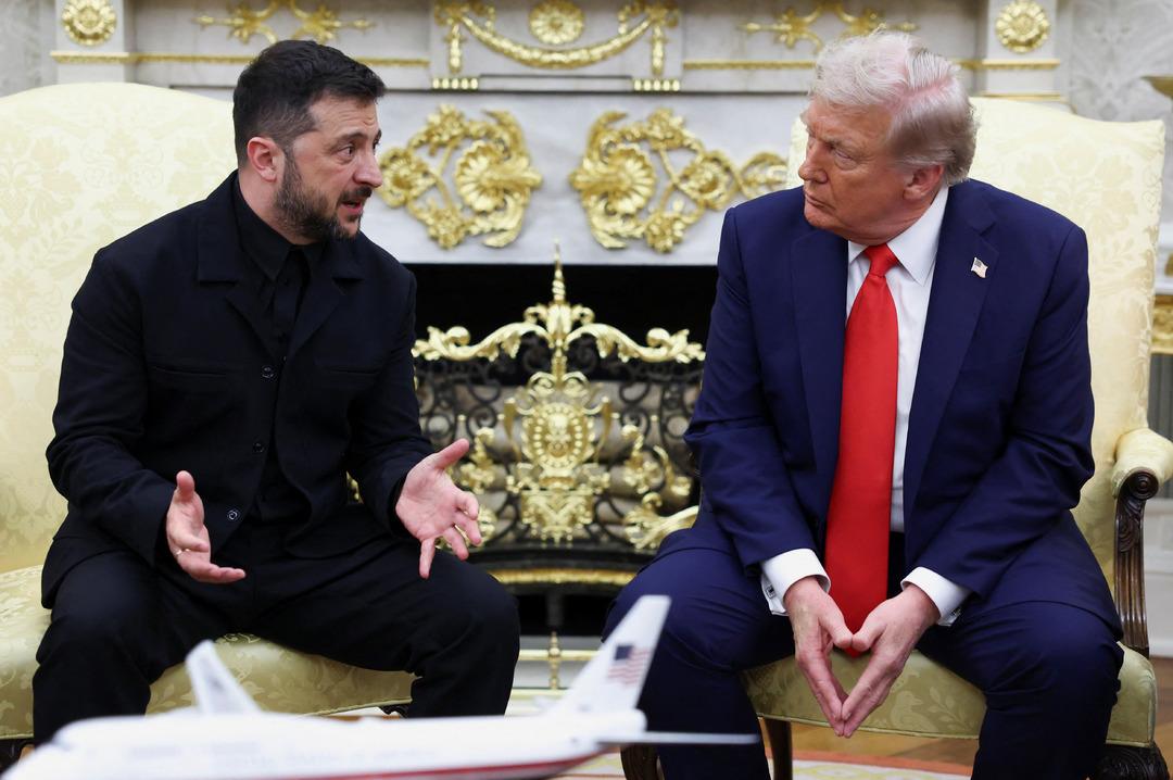 Dünya bu sözlerden bahsediyor! Trump, mikrofonun açık olduğunu fark etmedi: çılgın görünüyor, ama ...