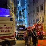 Kağhhan iş merkezinin çatısında yangın
