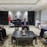 Bakan Fiddan, Irak Türkmen Cephesi’nin Başkanı Başkanı Ağaoğlu ile bir araya geldi