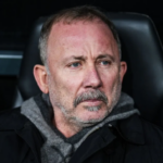 Beşiktaş’ta derbi öncesi şok gelişme! Yıldız oyuncu maçı yarıda bıraktı